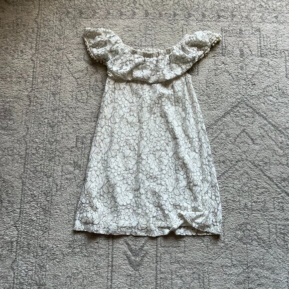 Size Small White Eyelet Dress - Picture 1 of 5